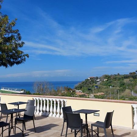 Апарт отель Residenza La Grazia Tropea - Free Parking - Экстерьер фото
